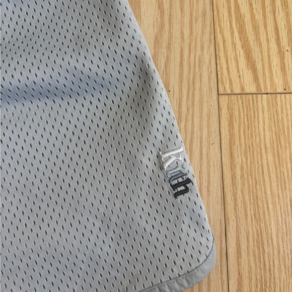 Kith x Jordan Mesh Shorts - Picture 3 of 5